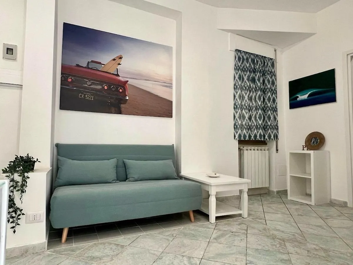 Pettirosso House Apartment Lido di Ostia Italy
